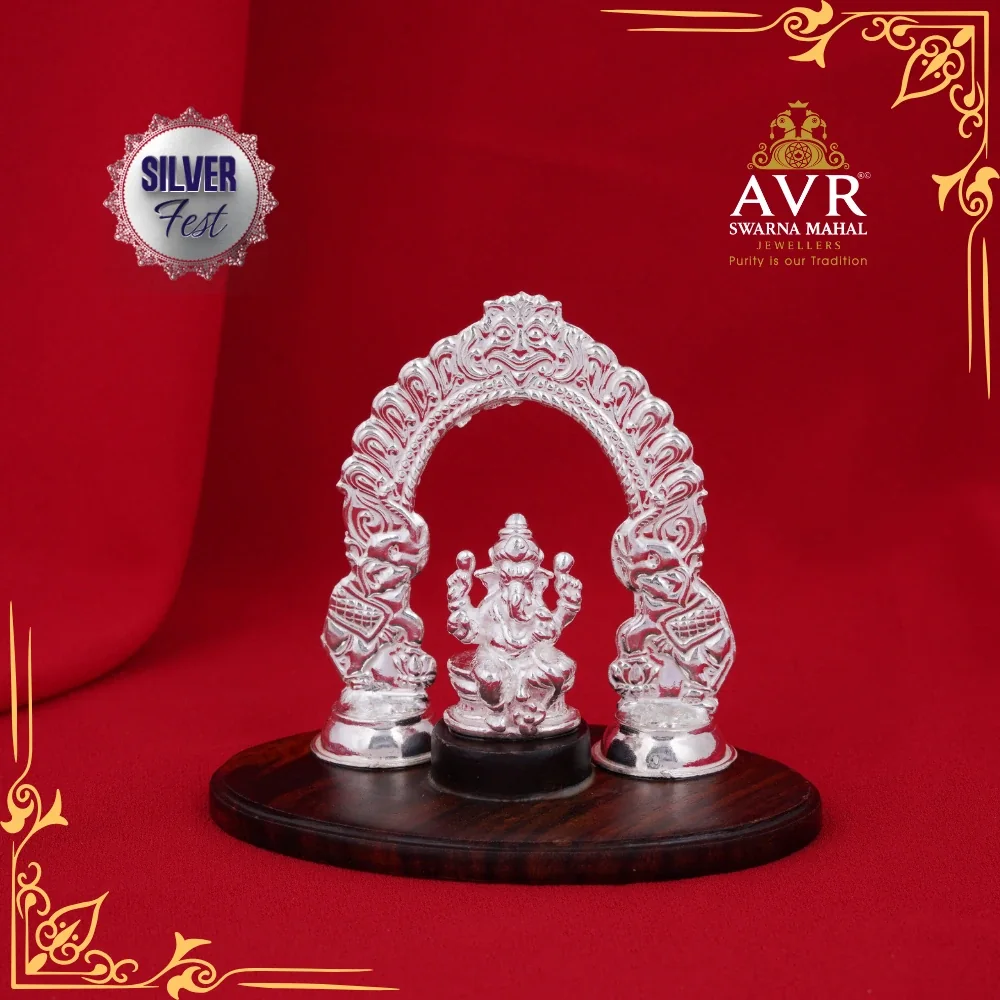 antique-silver-ganesh-with-prabhavalli-for-silver-online-shopping